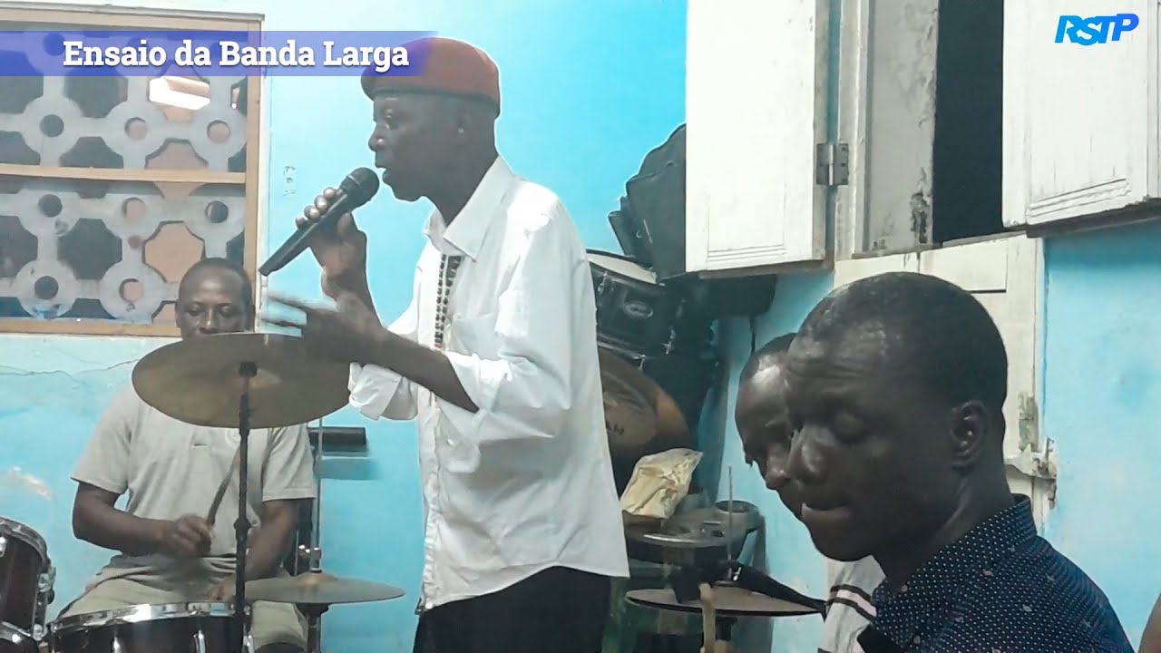 O último ensaio musical do cantor General João Seria - N´glatu Bêga