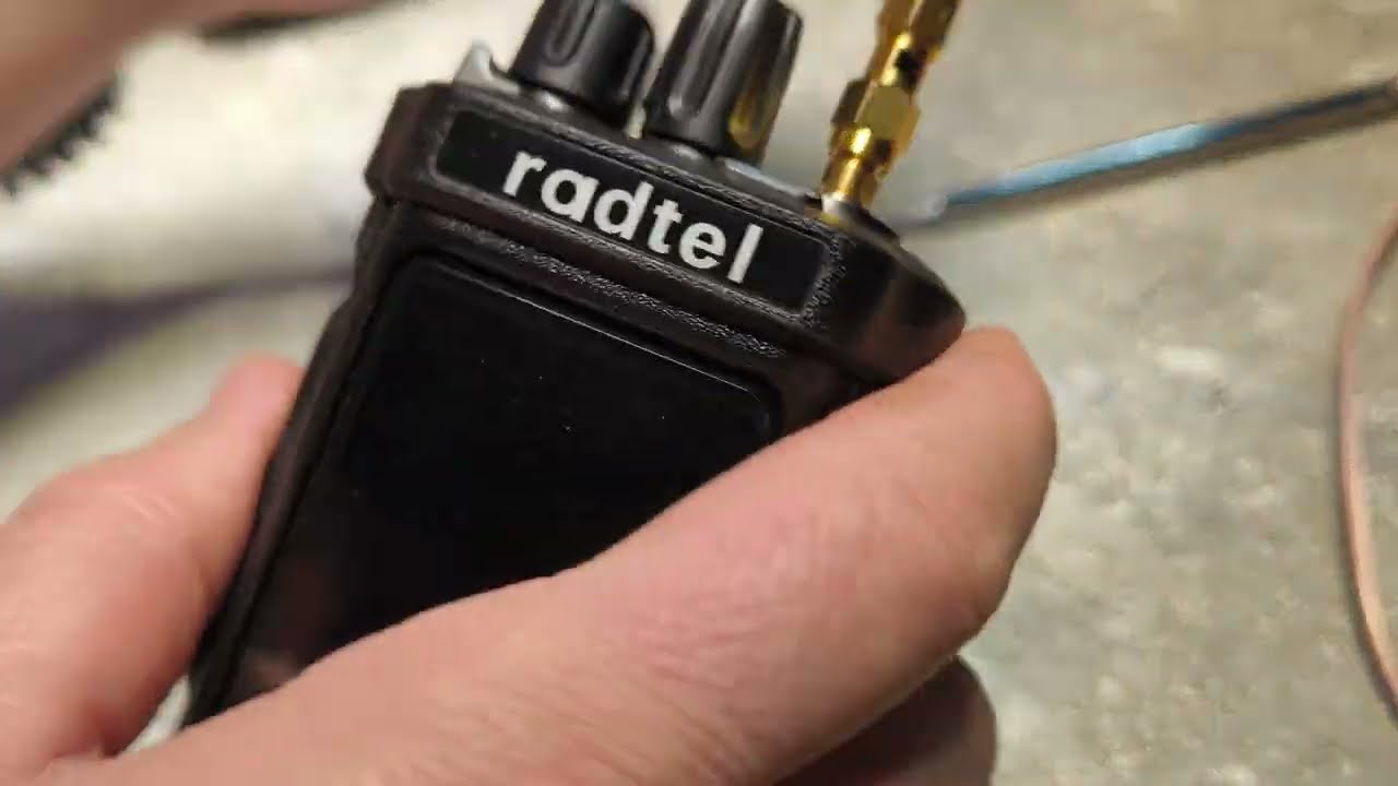 Тест на 27 МГц на большую антенну Radtel rt 950 pro 