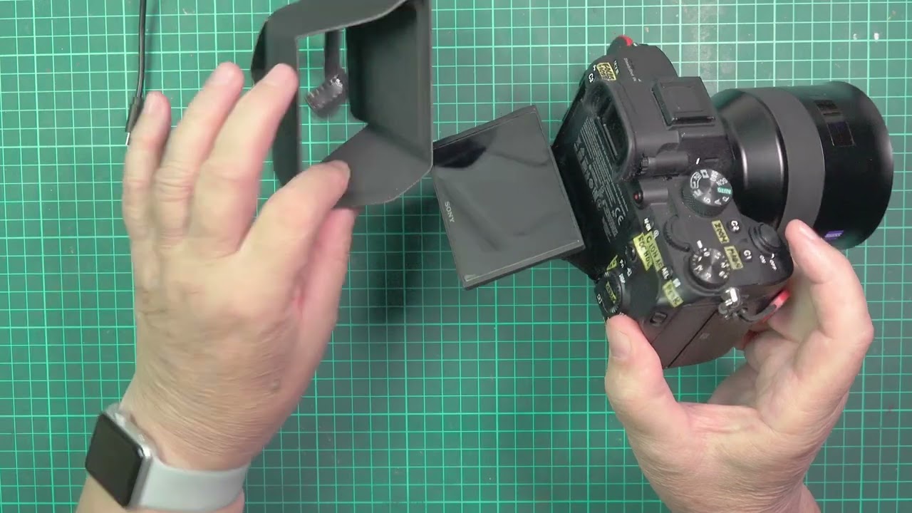 2025.5.8 Smallrig sunhood for Sony A7III and Patona FP-Z100 Platinum Battery with Direct USB-C