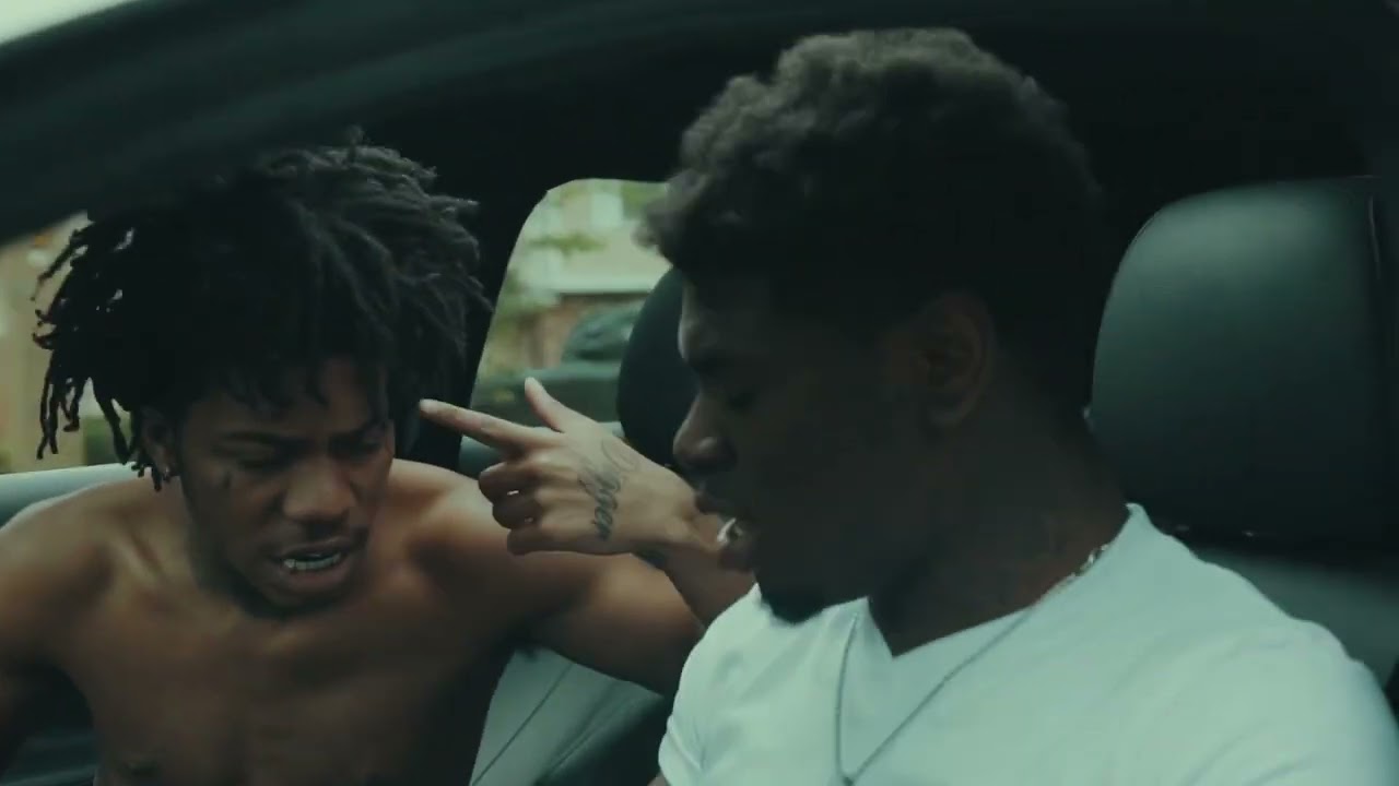 Quez2RR - Smackavelli Ft Li Rye
