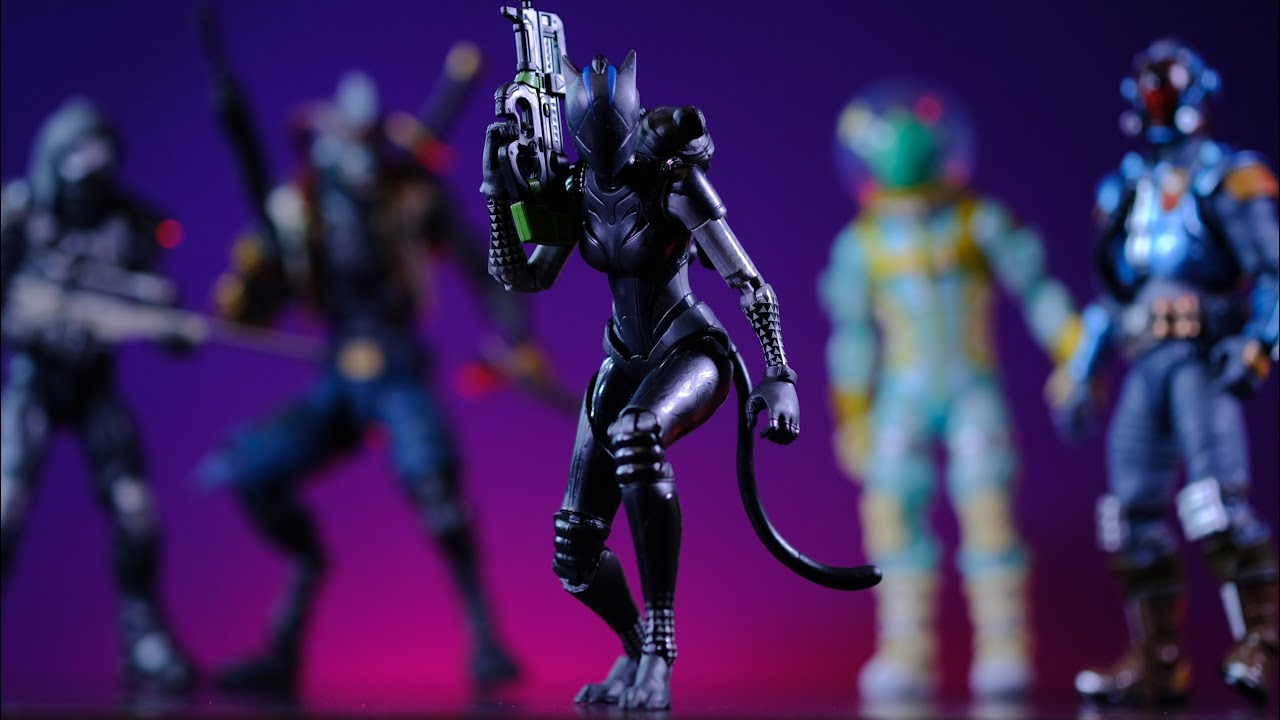 Hasbro Fortnite Victory Royale Lynx Review!!!! (She is pretty damn good!)