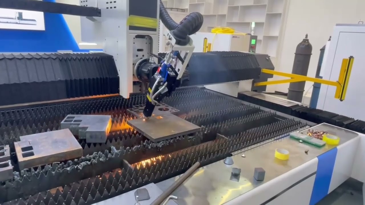 20 kW laser cutting machine with bevel