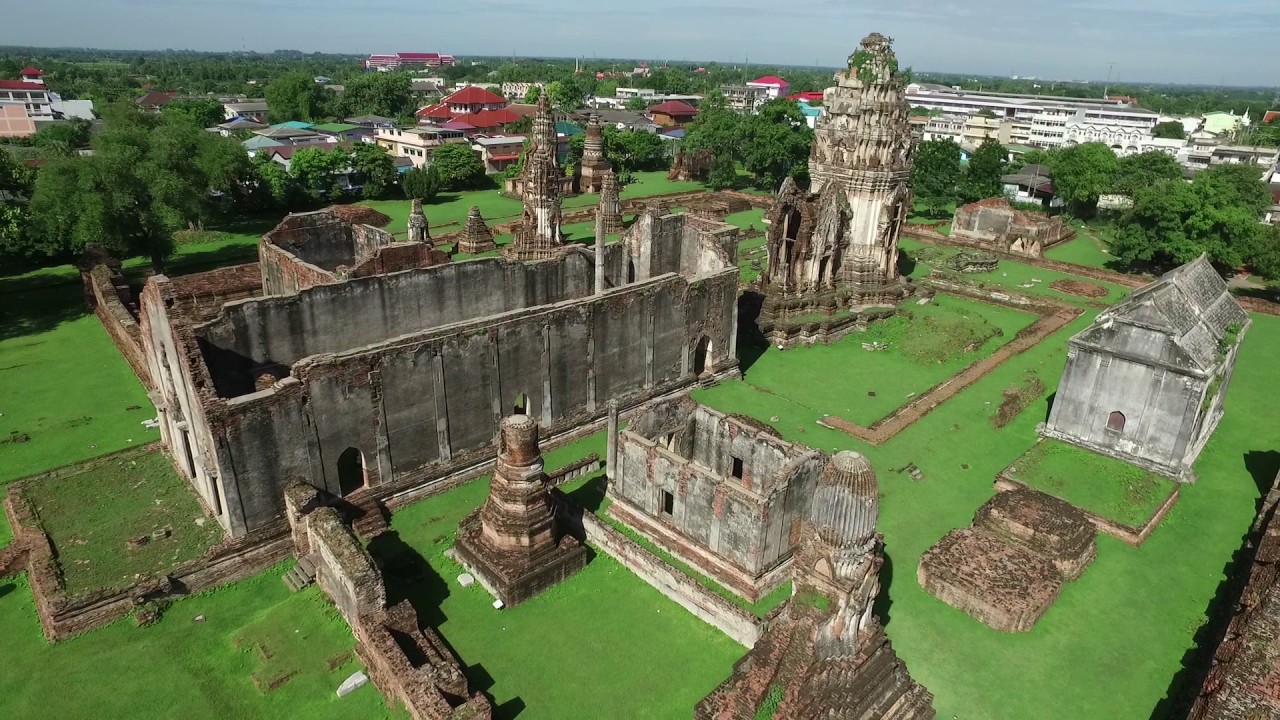 Wat Phra Sri Rattana Mahatat English