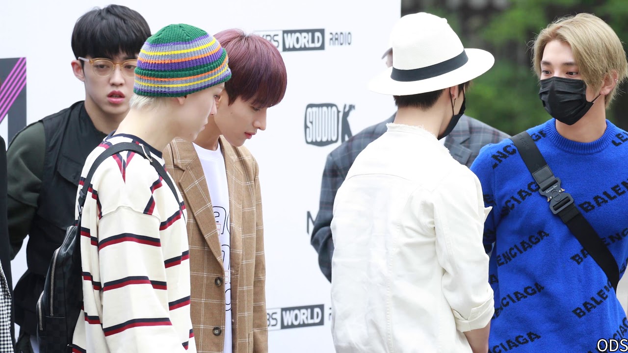 190927 세븐틴 (Seventeen)  - KBS 뮤직뱅크 출근길 by ODS