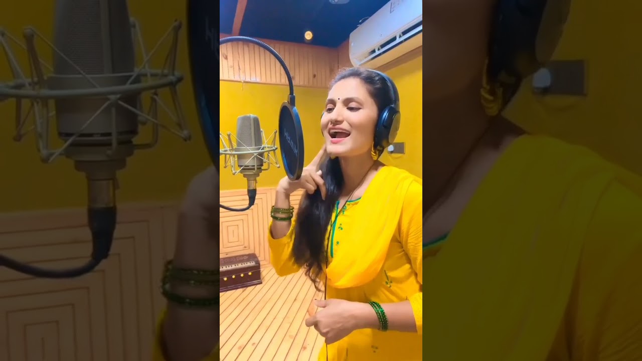 #shorts Antra Singh Priyanka 5 बेर चुम्मा#tiktok #viral #antra_singh_priyanka_bhojpuri_hot_video