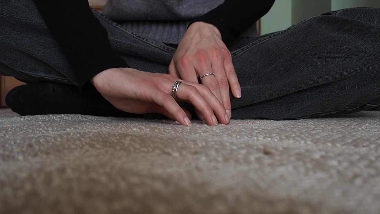 ASMR | Crispy Carpet Scratching, No Talking, Lofi fabric sounds | BluMedusa ASMR