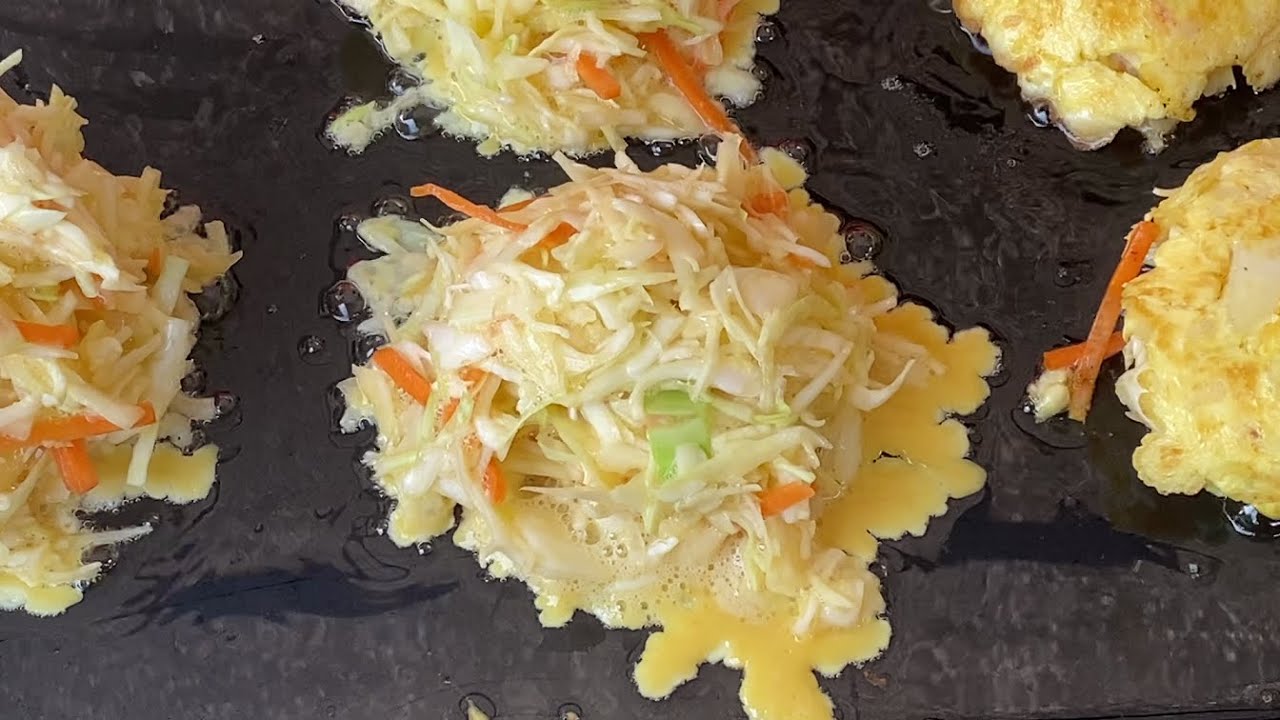 Egg Cabbage Toast - Korean Traditional Market /  Korean Street Food