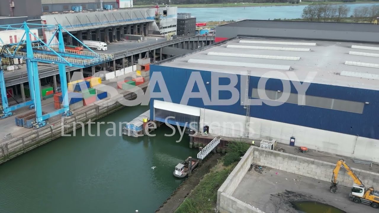 Megadoor vervangen boven water: uitdaging voor AVR en ASSA ABLOY