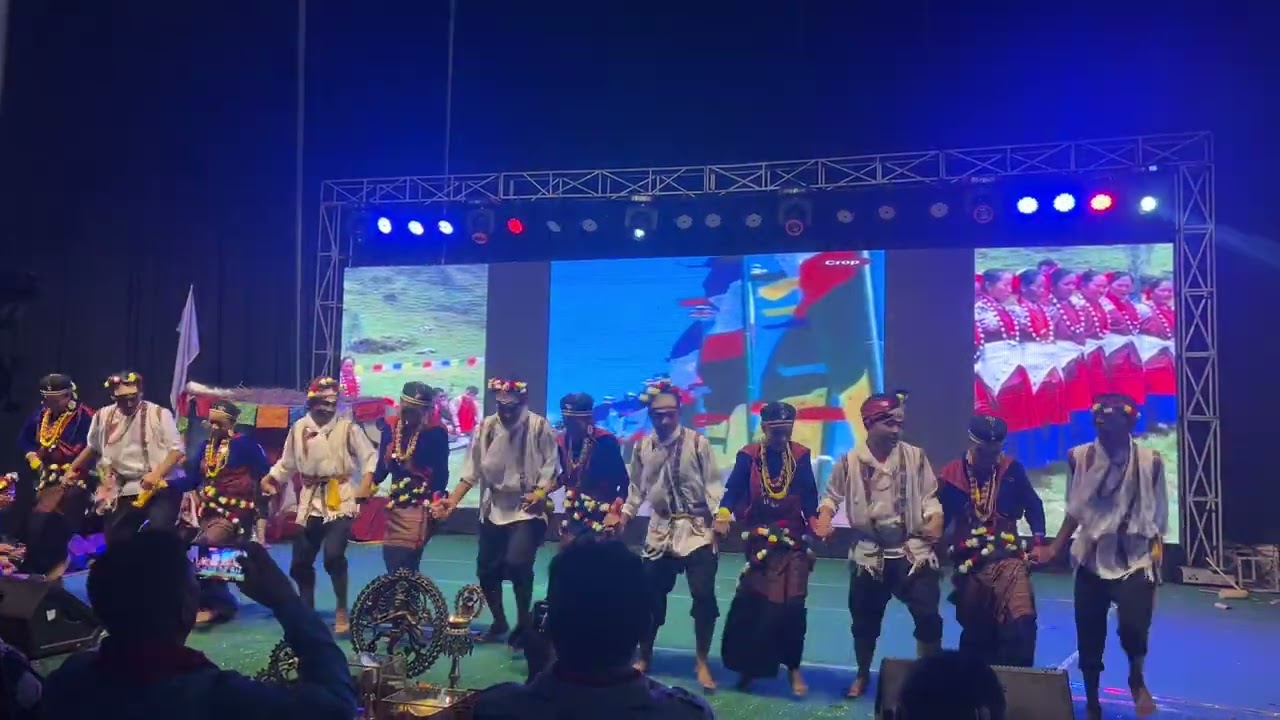 Golden Dhaka topi season 4// 1st 🥇 runner up Dance//  Tamang Mendomaya Dance 