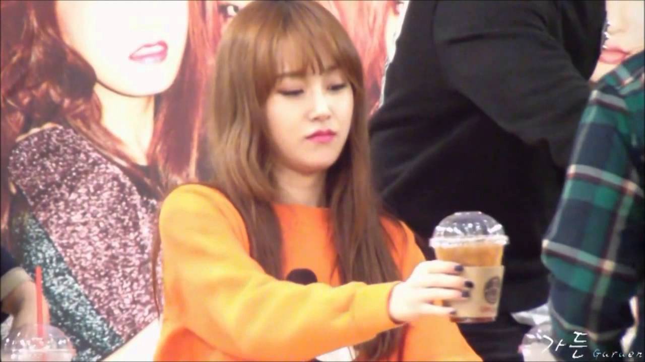 4Minute's Gayoon fan service 2013 VS 2014