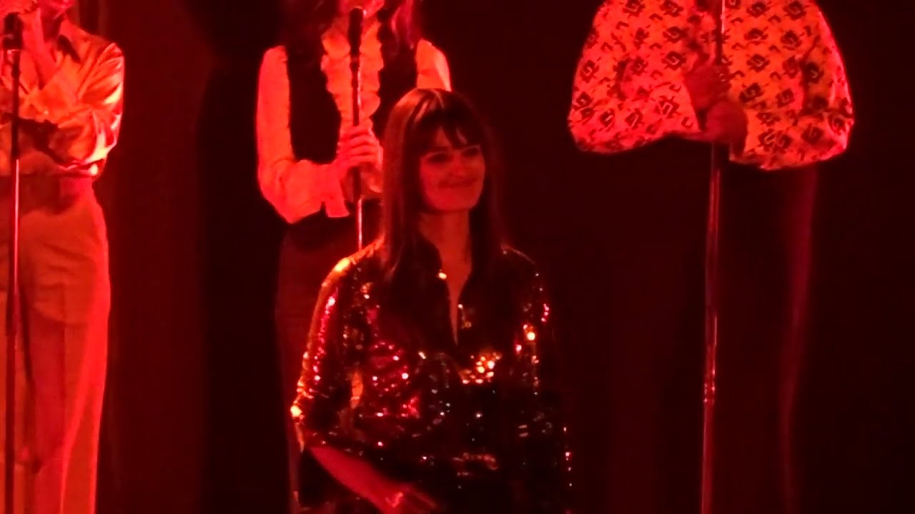 Au Revoir ~ Clara Luciani @ Lille (12-01-2023)