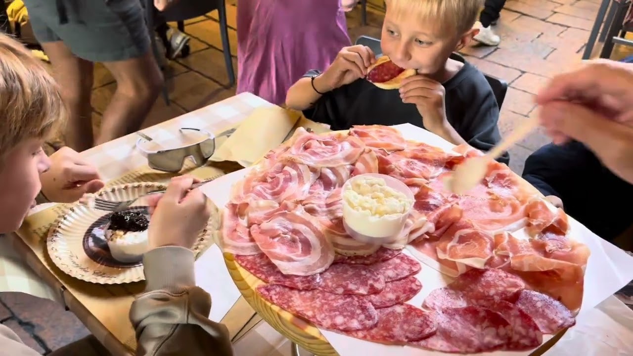 Болонья: приехать , ￼чтобы вкусно поесть