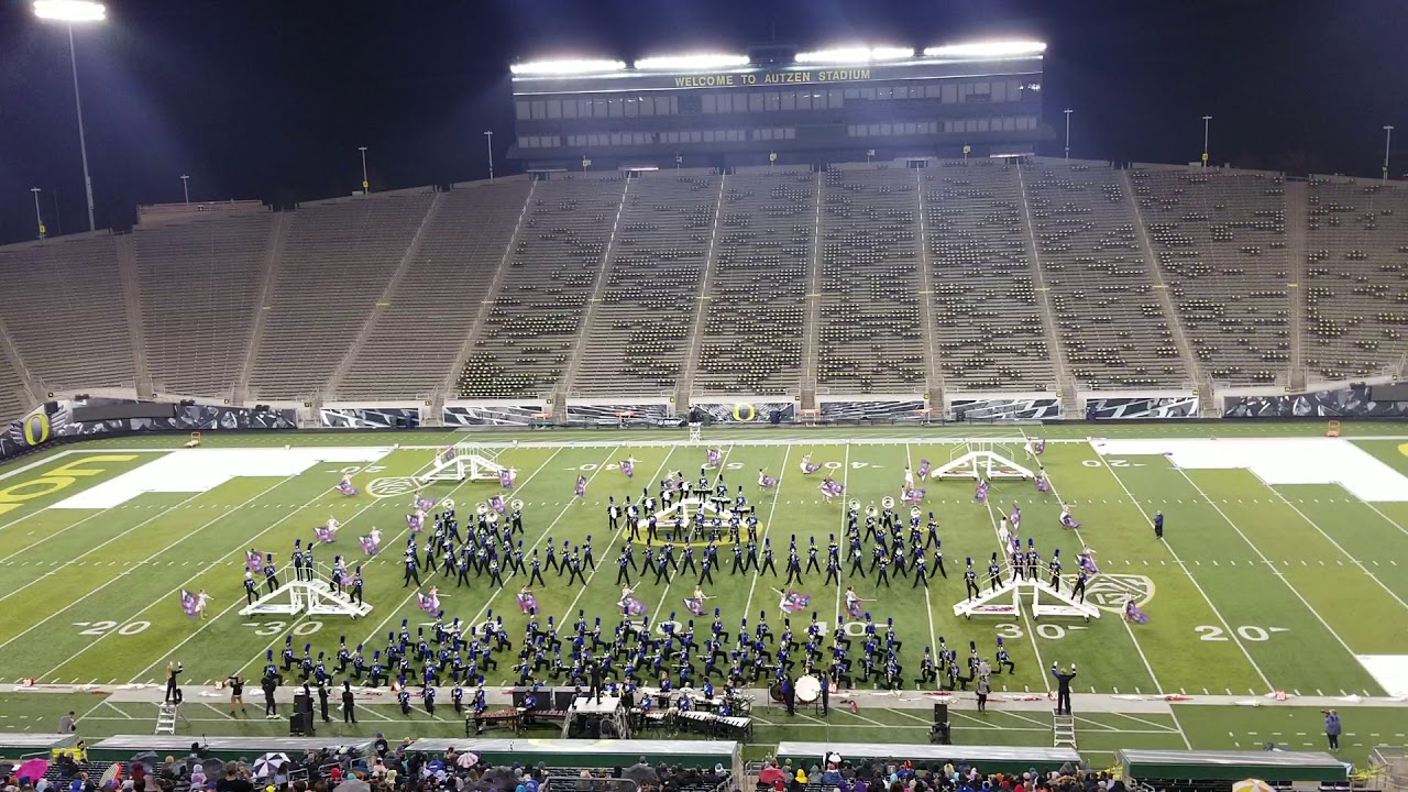 Grants Pass High School Marching Band and Color Gaurd
