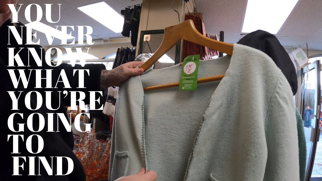 YOU NEVER KNOW WHAT YOU'RE GOING TO FIND  | CHARITY SHOP SHOPPING UK | COME THRIFTING WITH US