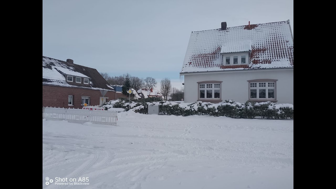 Esens in Weiß   am 11 01 2026