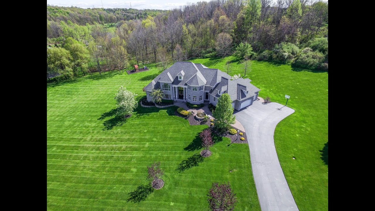 21 Whisperwood Dr, Victor, NY presented by Bayer Video Tours