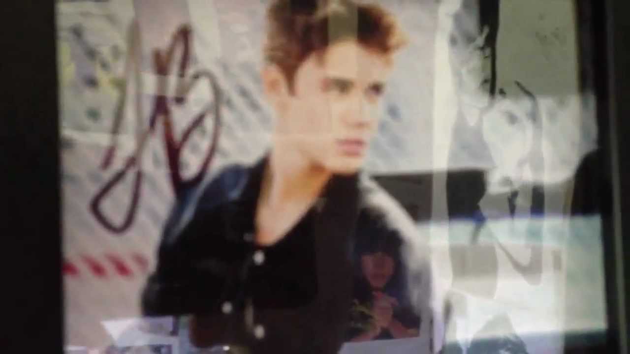My Justin Bieber Room (July 2012) ! ♥