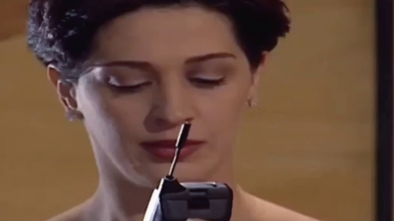 Instrumental maldades de Ângela Vidal, vilã de "Torre de Babel" | Globo, 1998