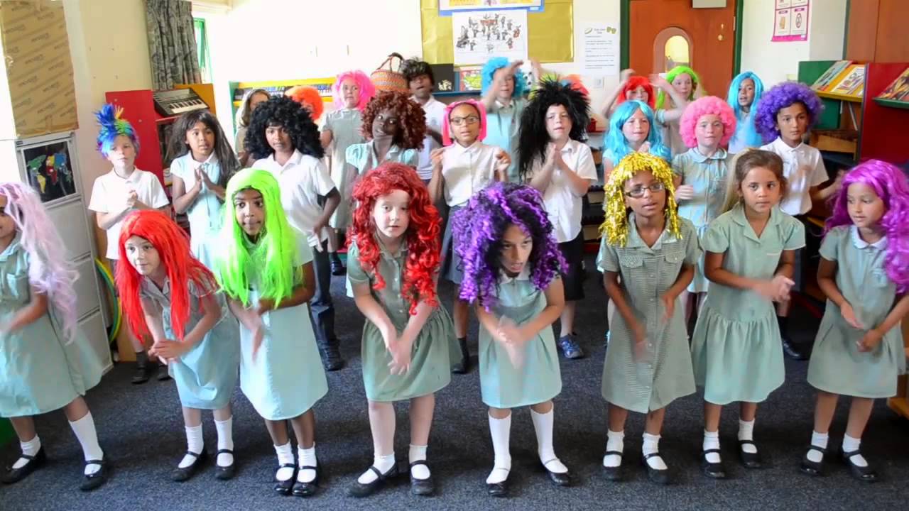 HAPPY Wig Wednesday at Oak Lodge Primary
