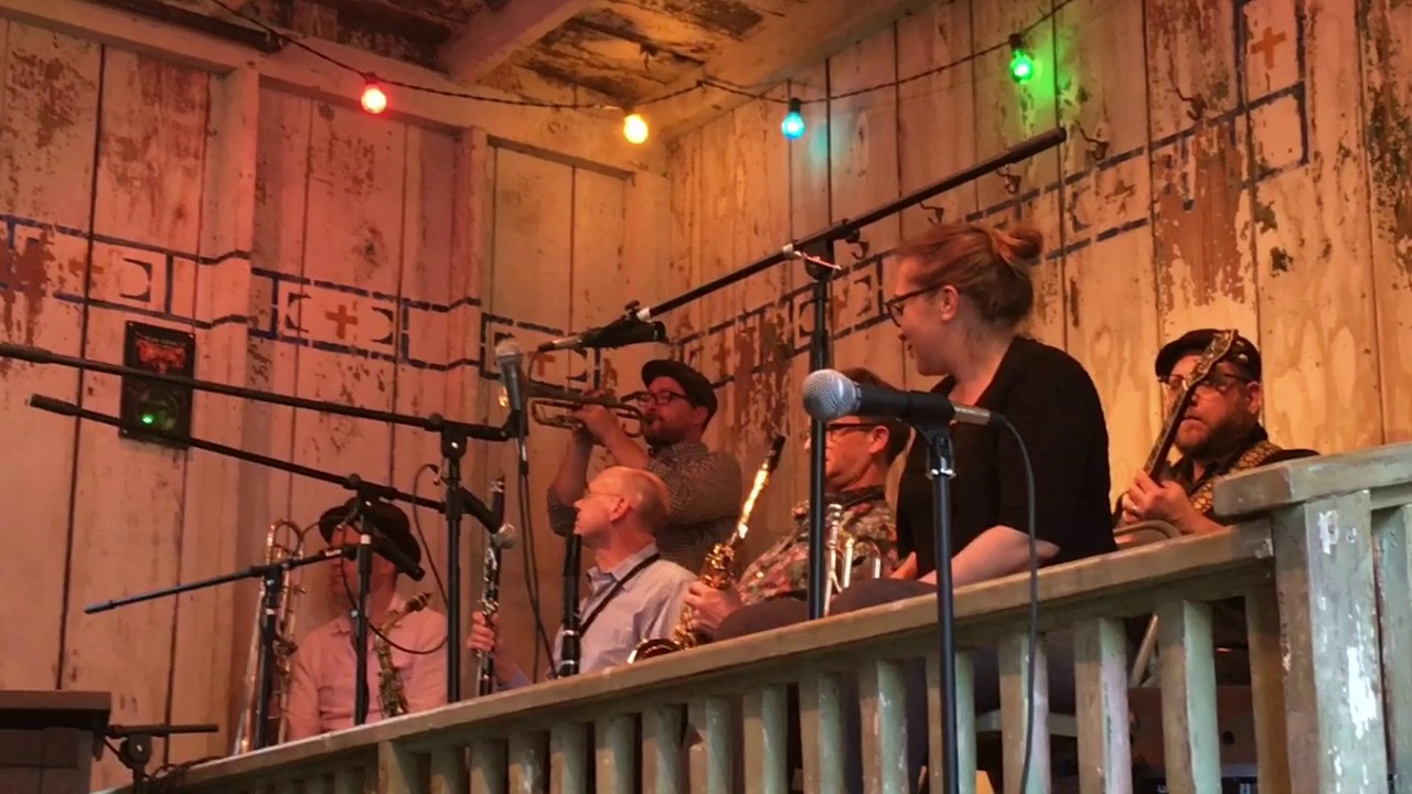 Shotgun Jazz Band - We Will Walk Through the Streets of the City
