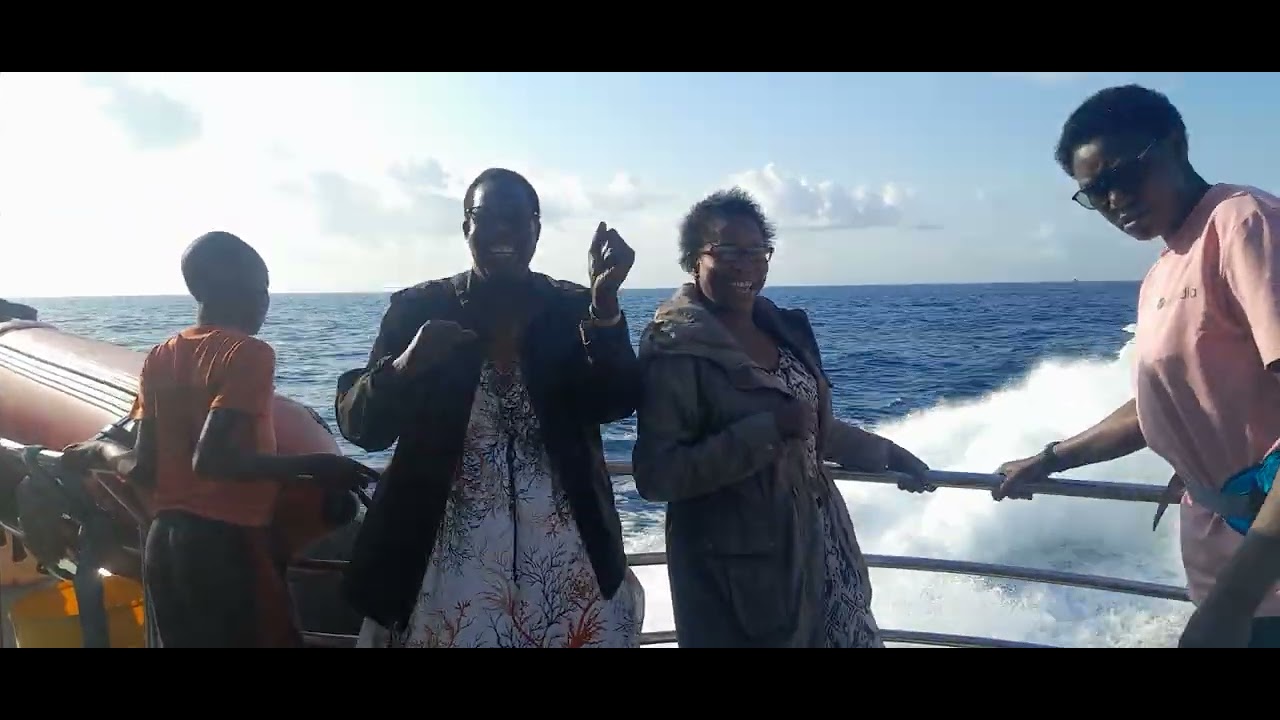 master marks and Lira fitness team inside India Ocen from Zanzibar heading back to TZ (2)