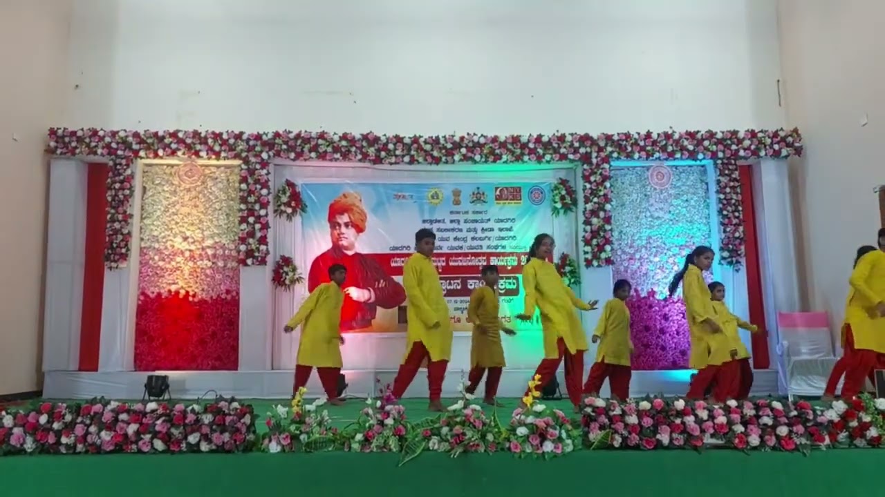 Lavanya Janapada song dance cover #viralshort #dance #newcreation #yadgir #trendingvideo