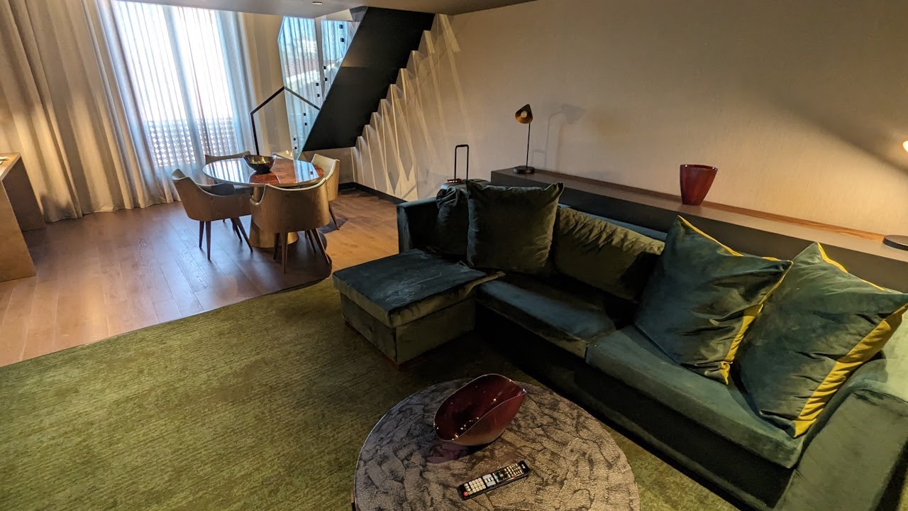 Room Tour: Hilton Porto Gaia - King Duplex Deluxe Suite