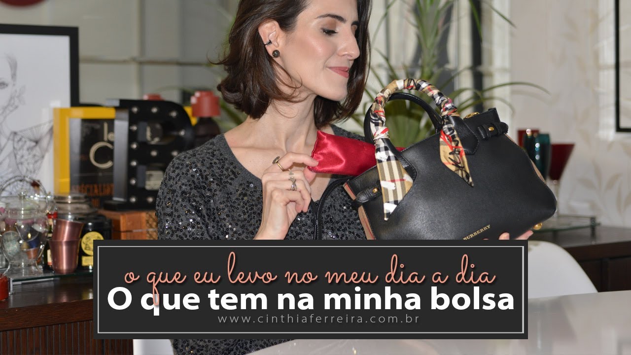 O que tem na minha bolsa do dia a dia | What's in your bag ?
