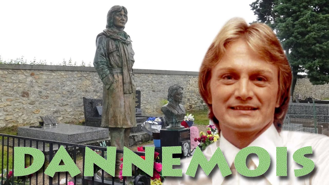 CLAUDE FRANCOIS    DANNEMOIS  Le moulin et le cimetière
