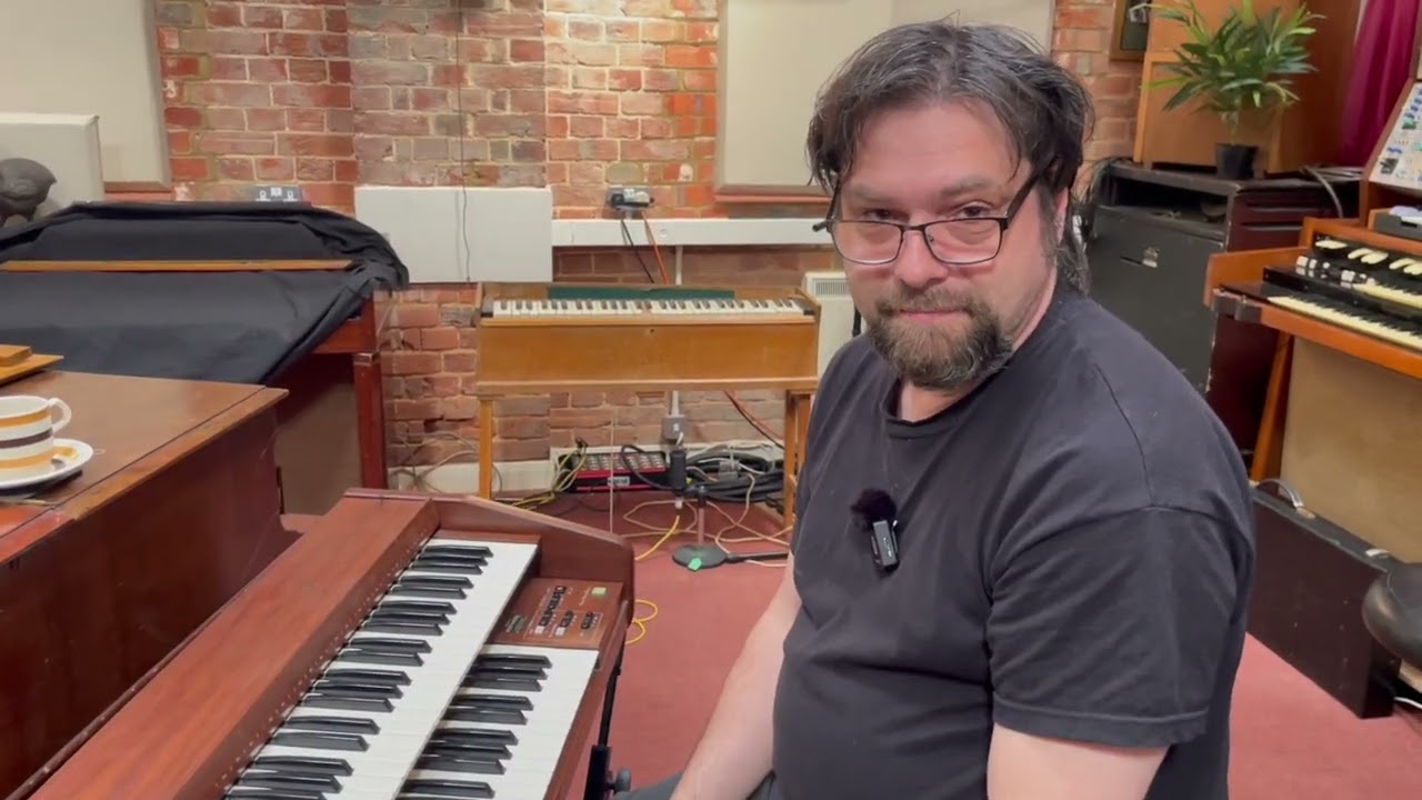Technics Organ E22L PCM Sound Demonstration