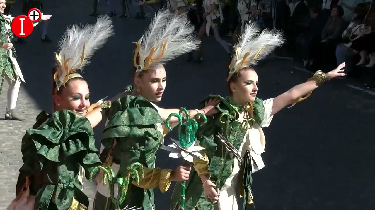 ✔LA HORA DE ALMODÓVAR DEL 27 DE FEBRERO: II PARTE DEL GRAN DESFILE DE COMPARSAS Y CARROZAS