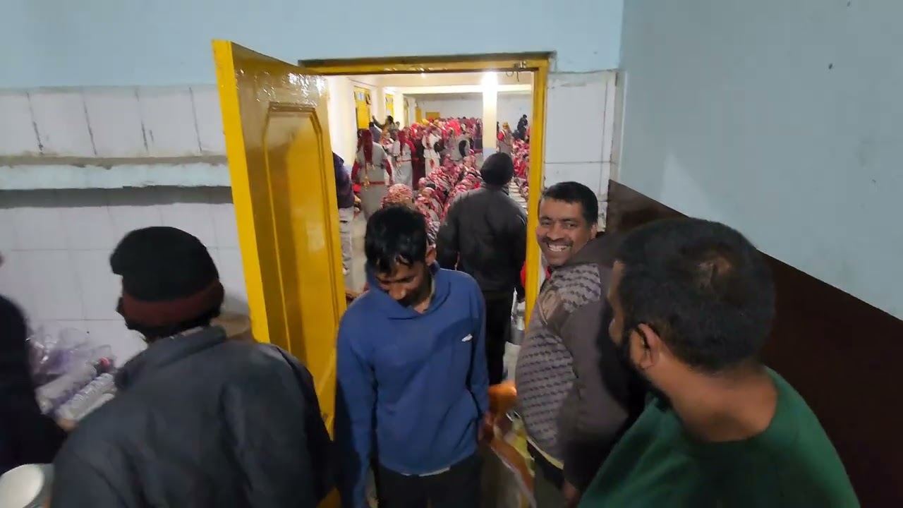 Winter Carnival Manali ka pehla din