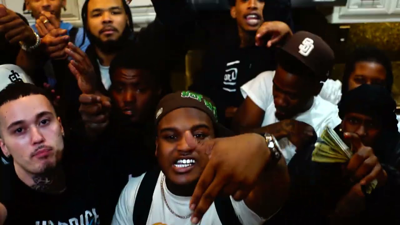 LilScoopy1800 - Back From The Dead (Official Music Video) Prod. Steveondabeat & smokeinpajero