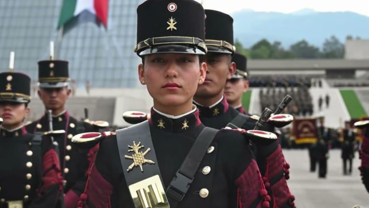 Ceremonia de Clausura y Apertura de Cursos del Sistema Educativo Militar 2025