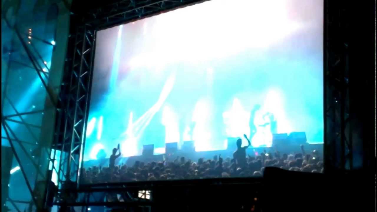 M83 - Colours (Live SOS48 Murcia 2013)