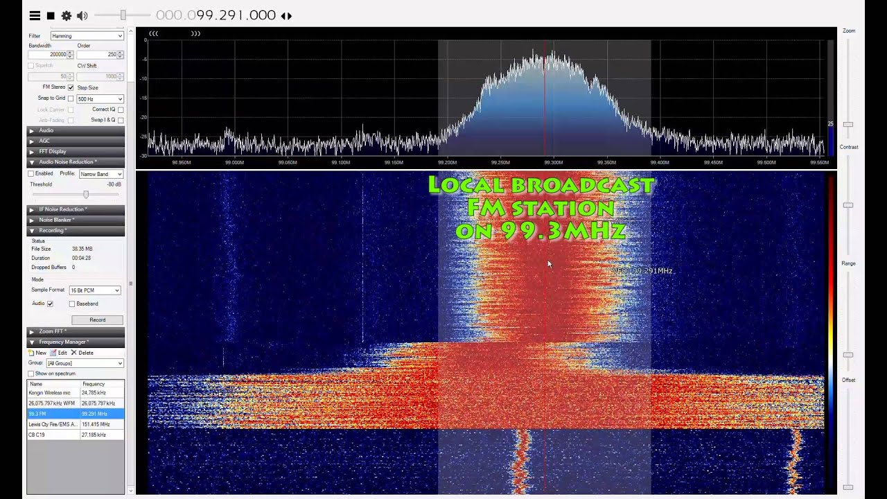 Playin' with my new SDR RTL2832U R820T Software Defined Radio