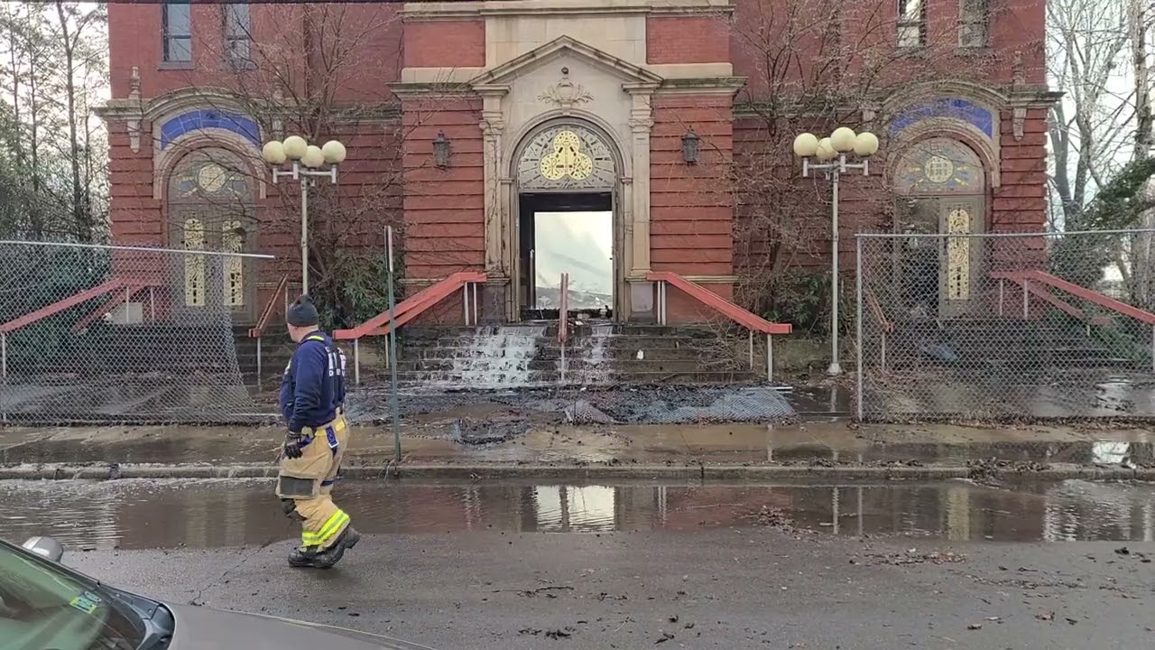 Fire at former St. Hedwig Roman Catholic Church