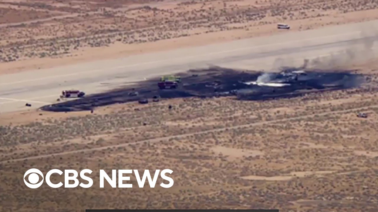 Officials give update on B-52 crash that's believed to have killed 8 people | full video