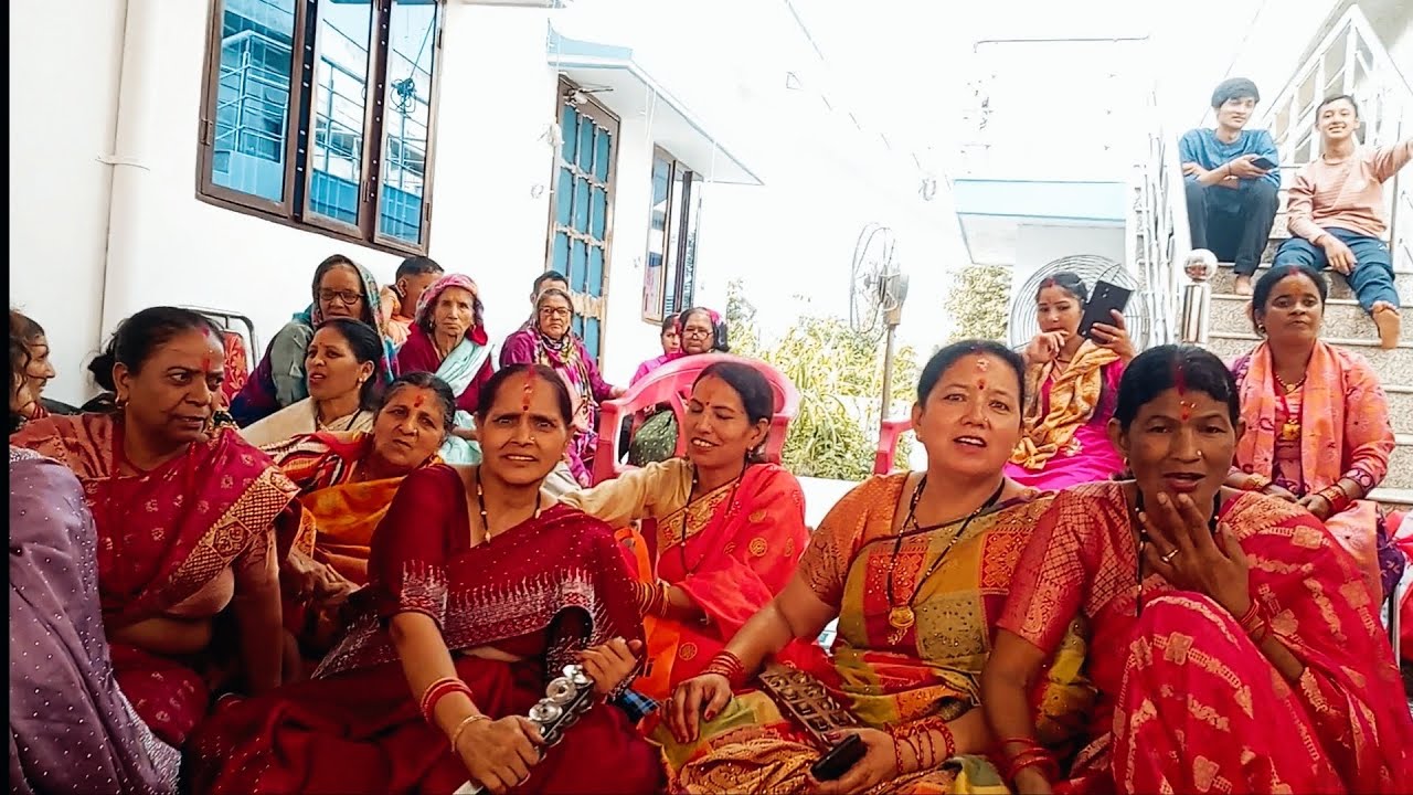 @saadi mai mahila sangeet#चार चांद लगा देता है 🙏💐