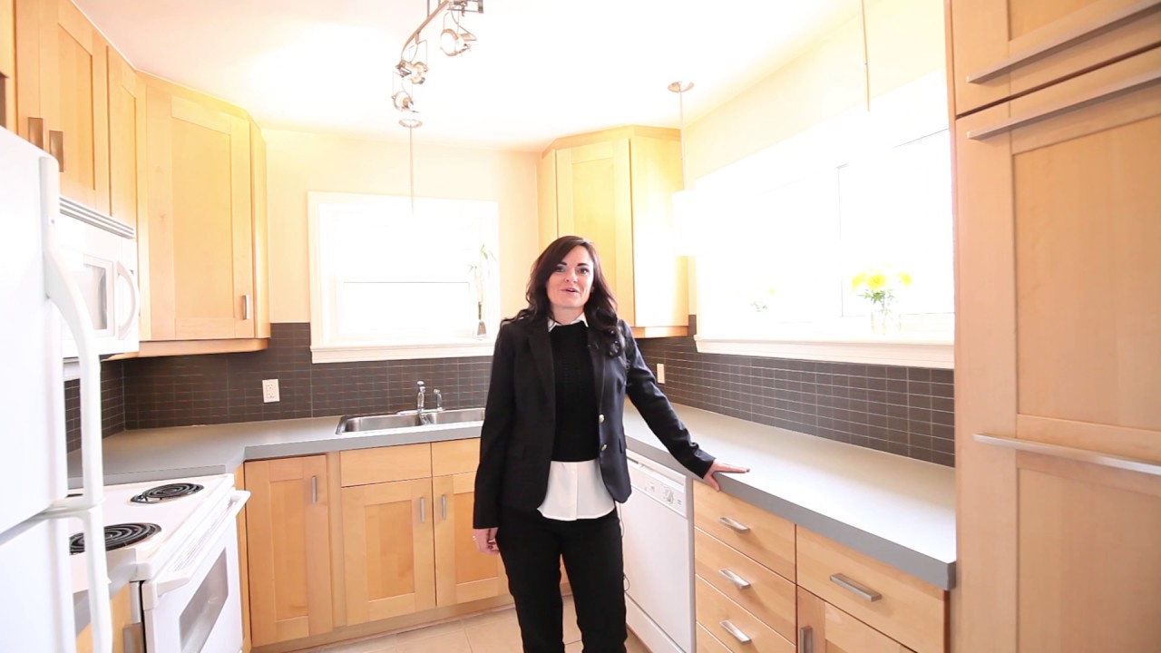 Ottawa ~ Castle Heights Open House ~ 978 Telford Ave ~ Pilon Real Estate Group