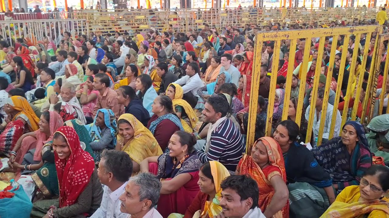 12 फरवरी को तीसरा ऑनलाइन हनुमान चालीसा हवन 8 फरवरी 2026 | Bageshwar Dham Live Online Hawan