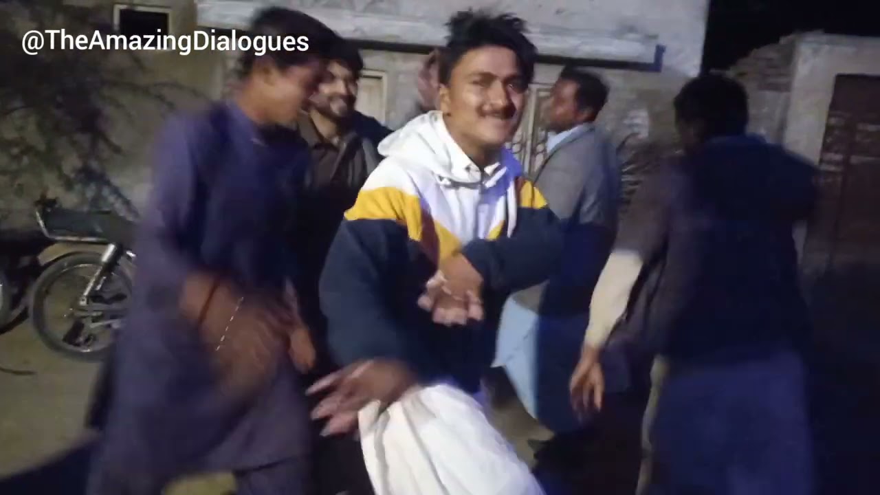 Village disco dance at the wedding. shadi min gaon ka disko dans. #dance #diskon #wedding #village 