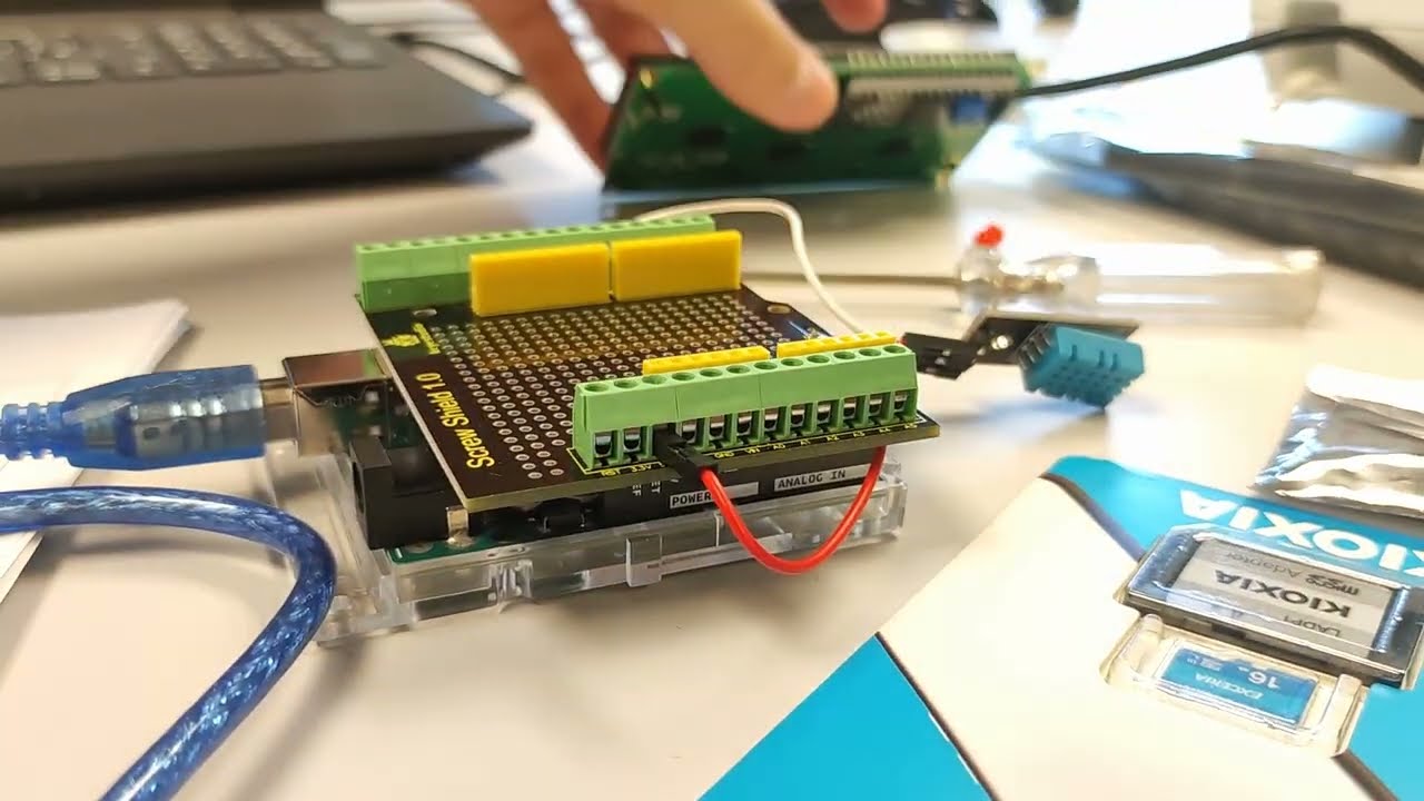 XC22_P04 Aqualab. Sistema de monitorización ambiental con arduino