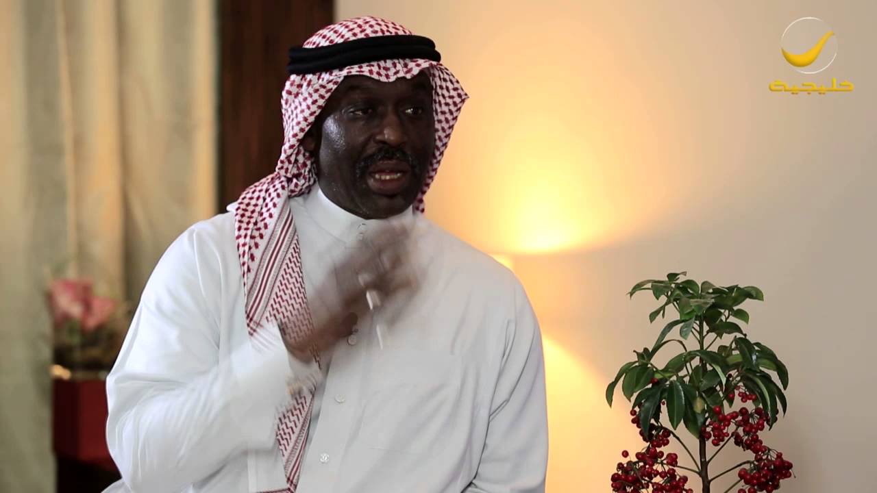 نجم نادي الأهلي سابقاً اللاعب عبدالعزيز عمر والشهير بـ 