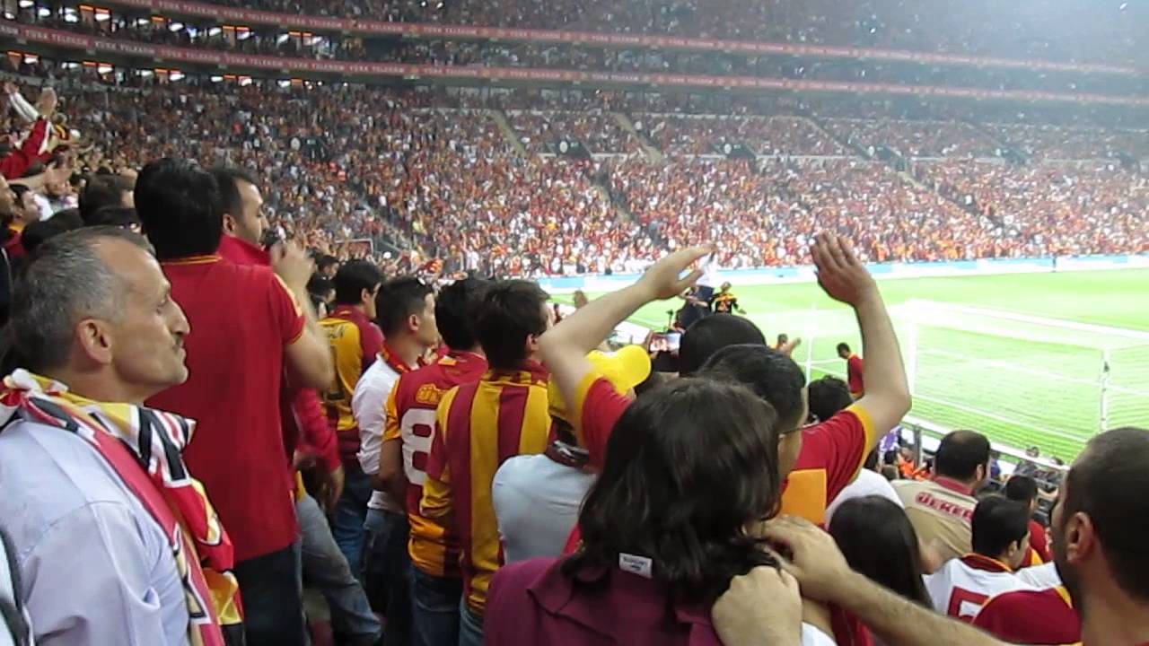 Galatasaray 33 hafta Kadıköy'de sokacağız o kupayı Fenerbahçe