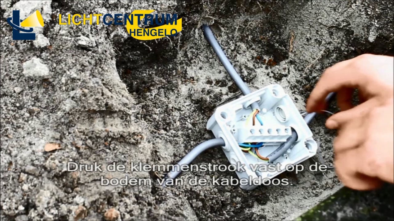 Ondergrondse kabeldoos waterdicht aansluiten