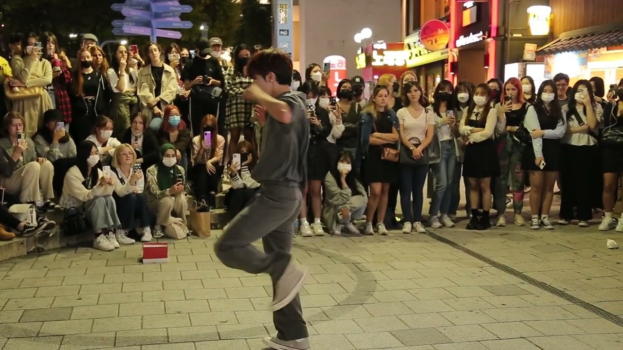 JHKTV] AQA(DOB)hongdae Kpop busking 2 Baddies  아큐아 홍대버스킹2 베디스