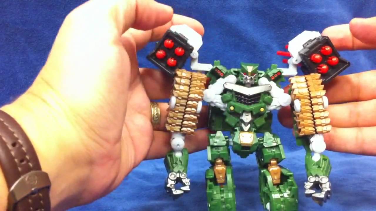 Hunt for the Decepticons Deluxe HAILSTORM