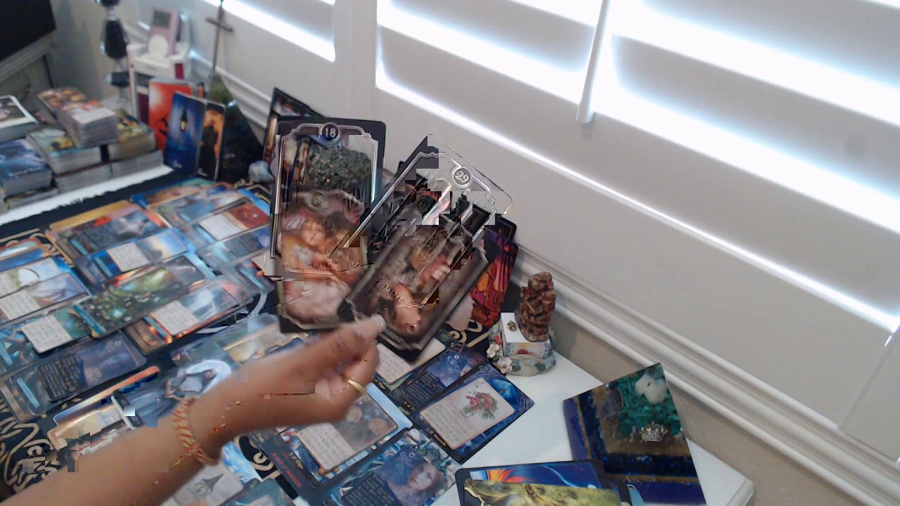Twin Flame Tarot Reading -Divine Feminine is manifesting and grounding her SACRED UNION!