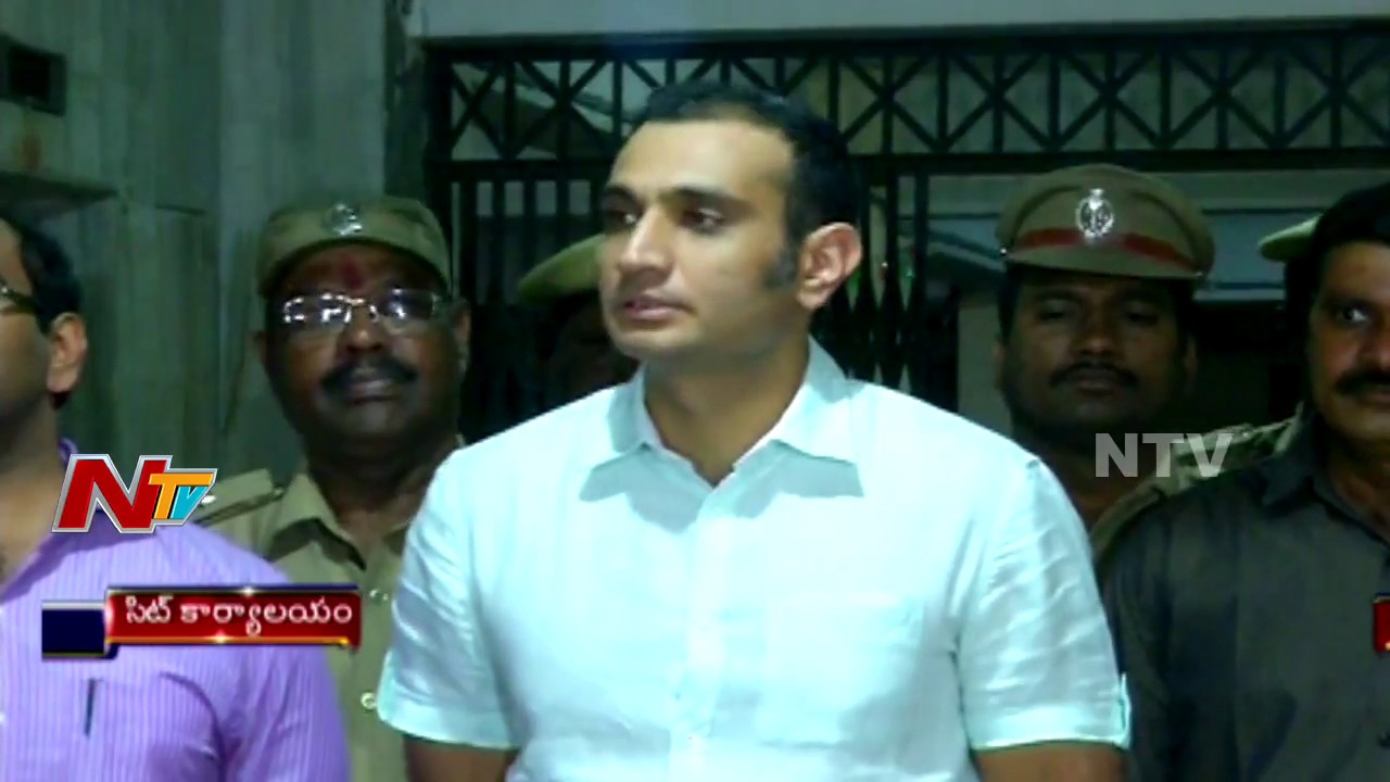 Akun Sabharwal Speaks to Media over Investigation on Subbaraju || Tollywood in Narcotics || NTV